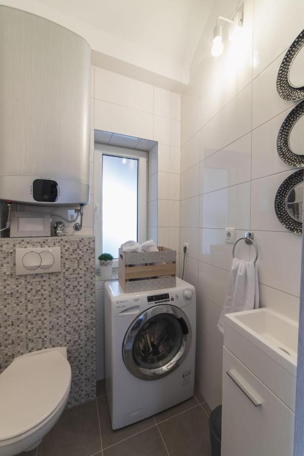 Apartment Fiora Kaštela 外观 照片