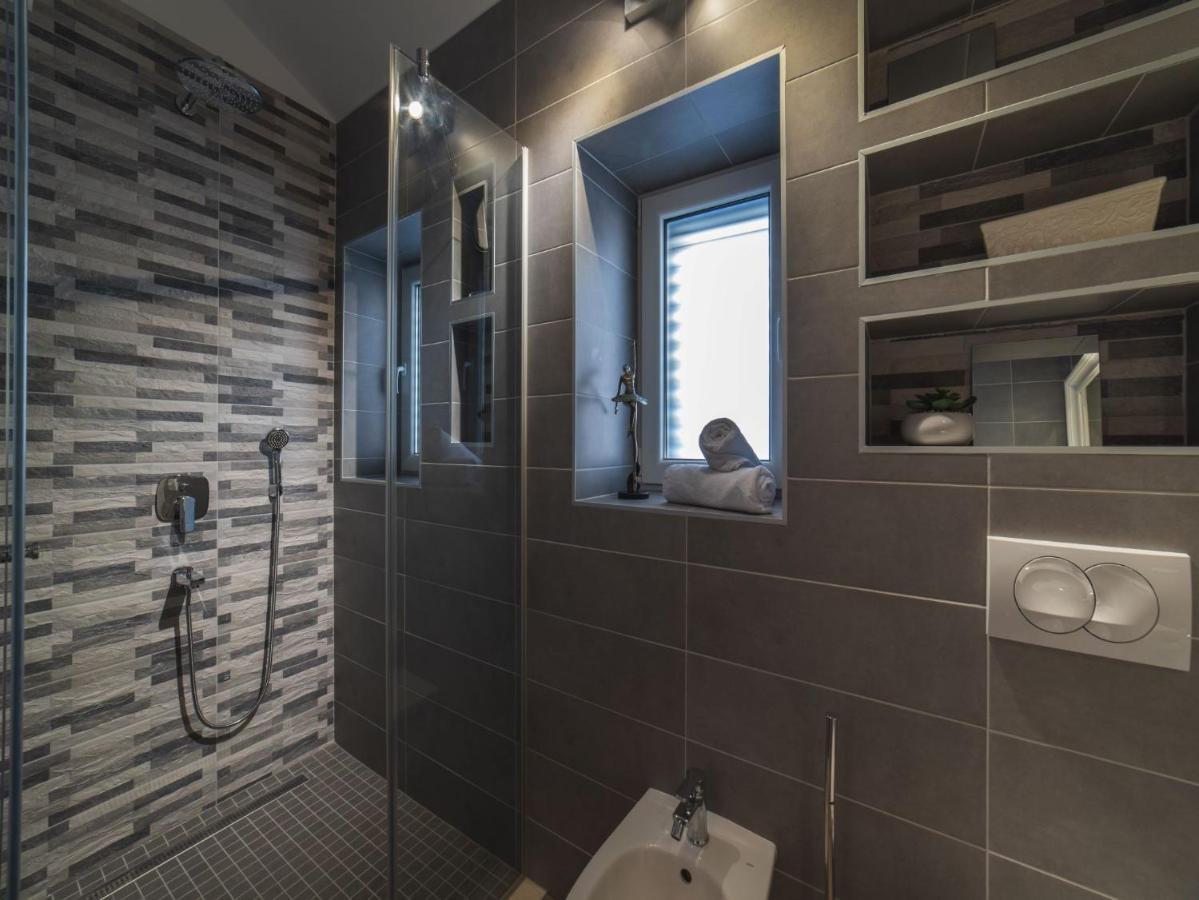 Apartment Fiora Kaštela 外观 照片