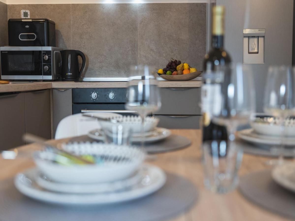 Apartment Fiora Kaštela 外观 照片