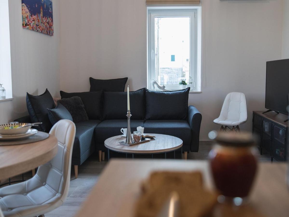 Apartment Fiora Kaštela 外观 照片