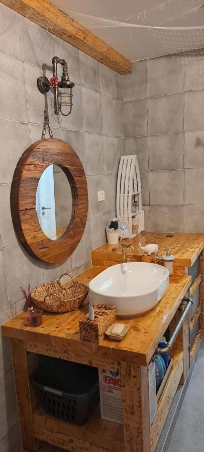Apartment Fiora Kaštela 外观 照片